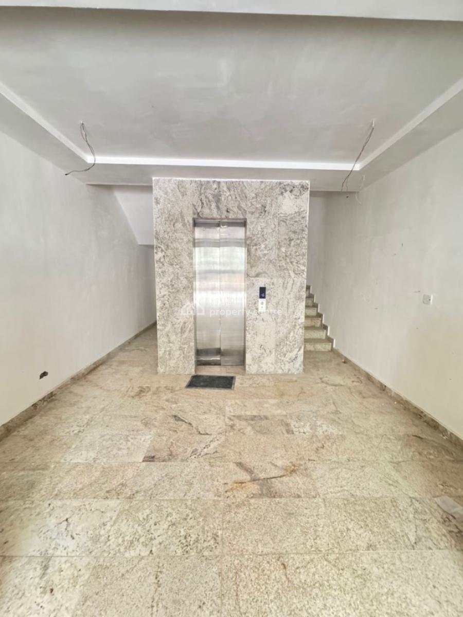 Luxury 2 Bedroom Apartment, Lekki Phase 1, Lekki, Lagos, Flat / Apartment for Sale