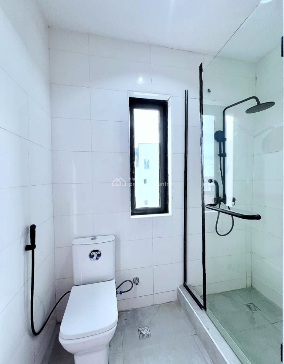 Fully Serviced 2 Bedroom Apartments with Bq, Lekki Phase 1, Lekki, Lagos, Flat / Apartment for Sale