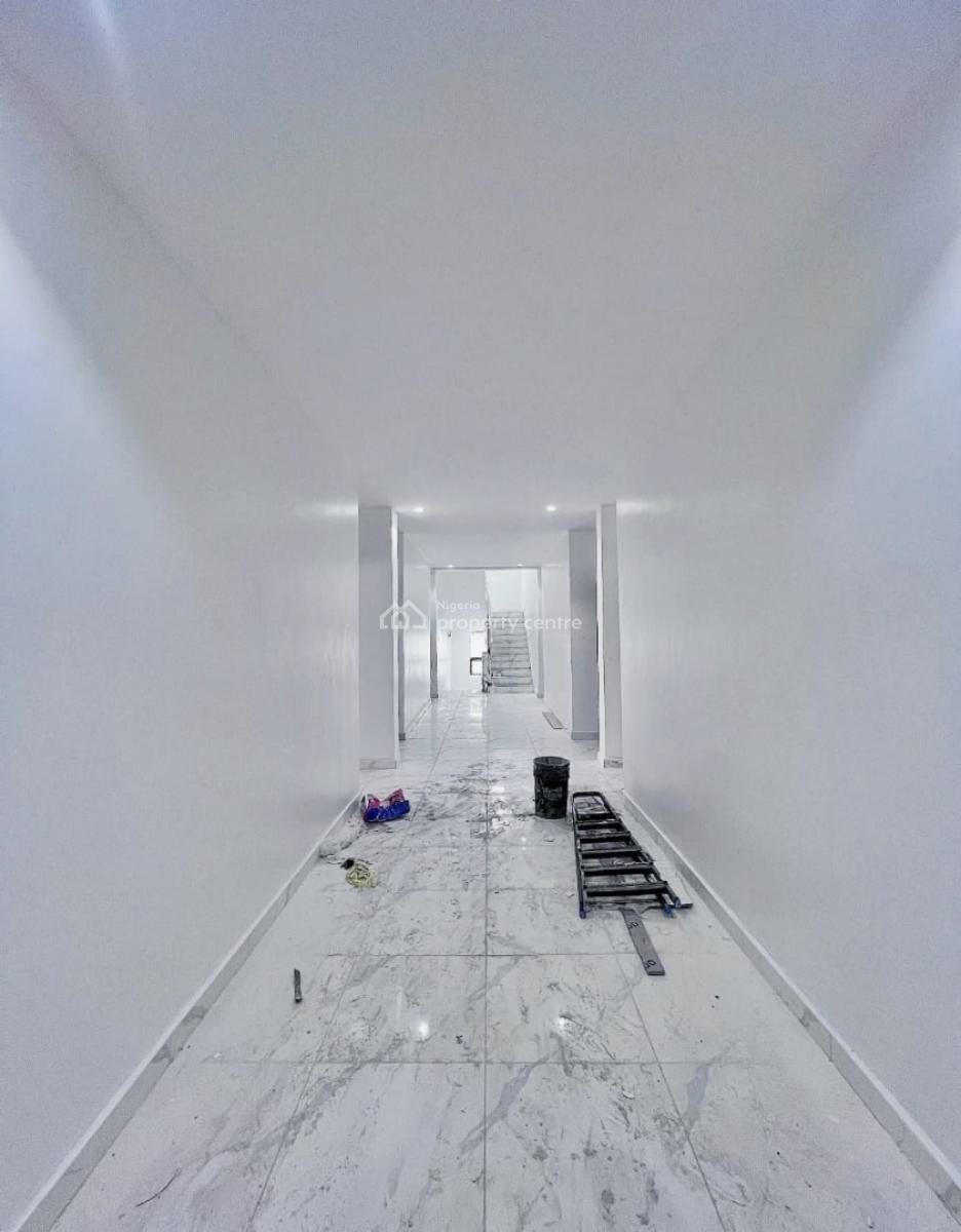 Fully Serviced 2 Bedroom Apartments with Bq, Lekki Phase 1, Lekki, Lagos, Flat / Apartment for Sale