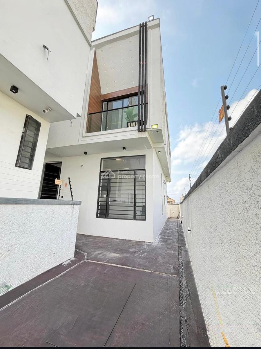 Lovely 4 Bedroom with Bq, Ikota, Lekki, Lagos, Semi-detached Duplex for Sale