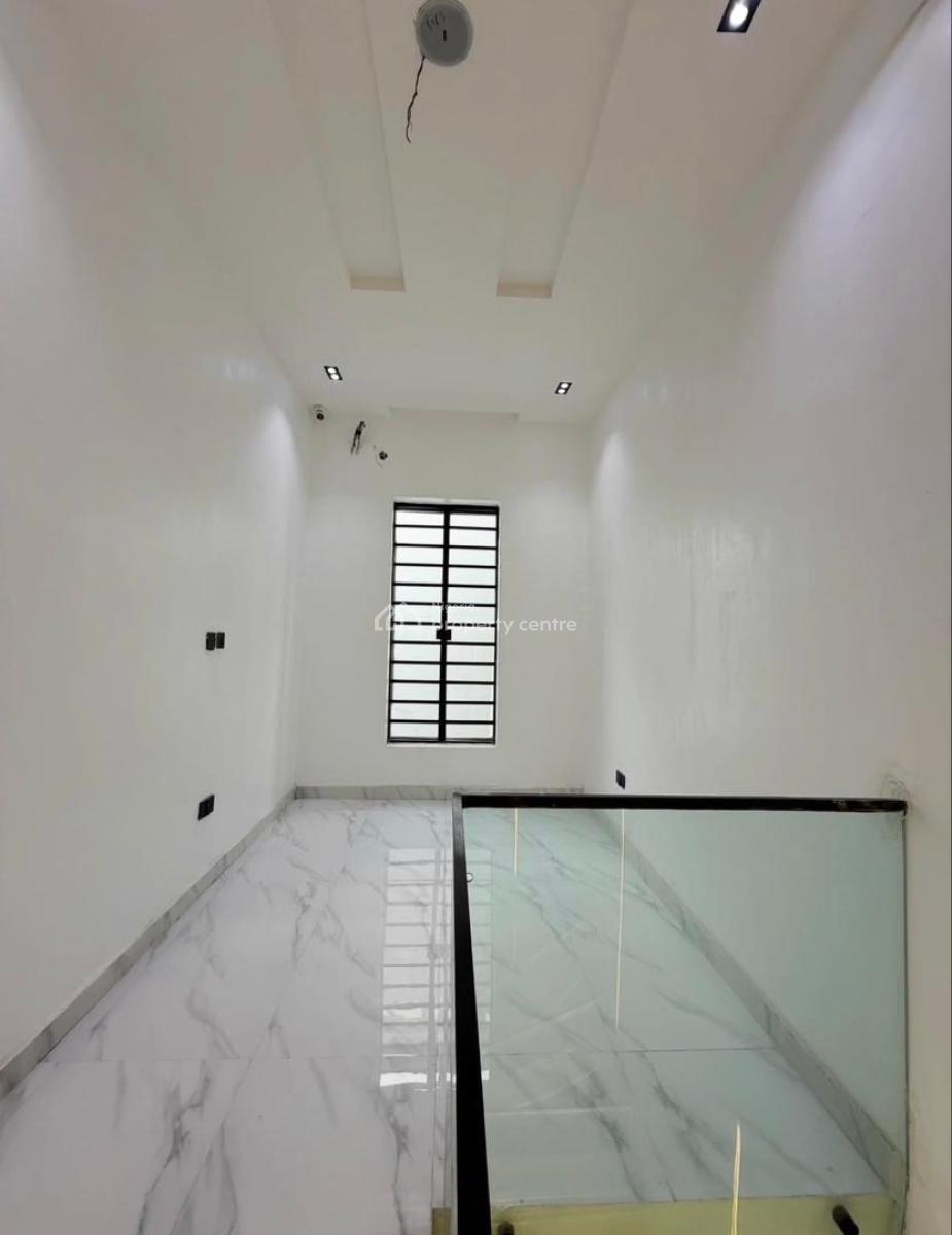 Lovely 4 Bedroom with Bq, Ikota, Lekki, Lagos, Semi-detached Duplex for Sale