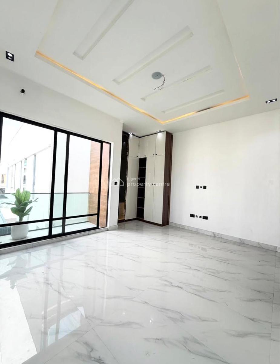 Lovely 4 Bedroom with Bq, Ikota, Lekki, Lagos, Semi-detached Duplex for Sale