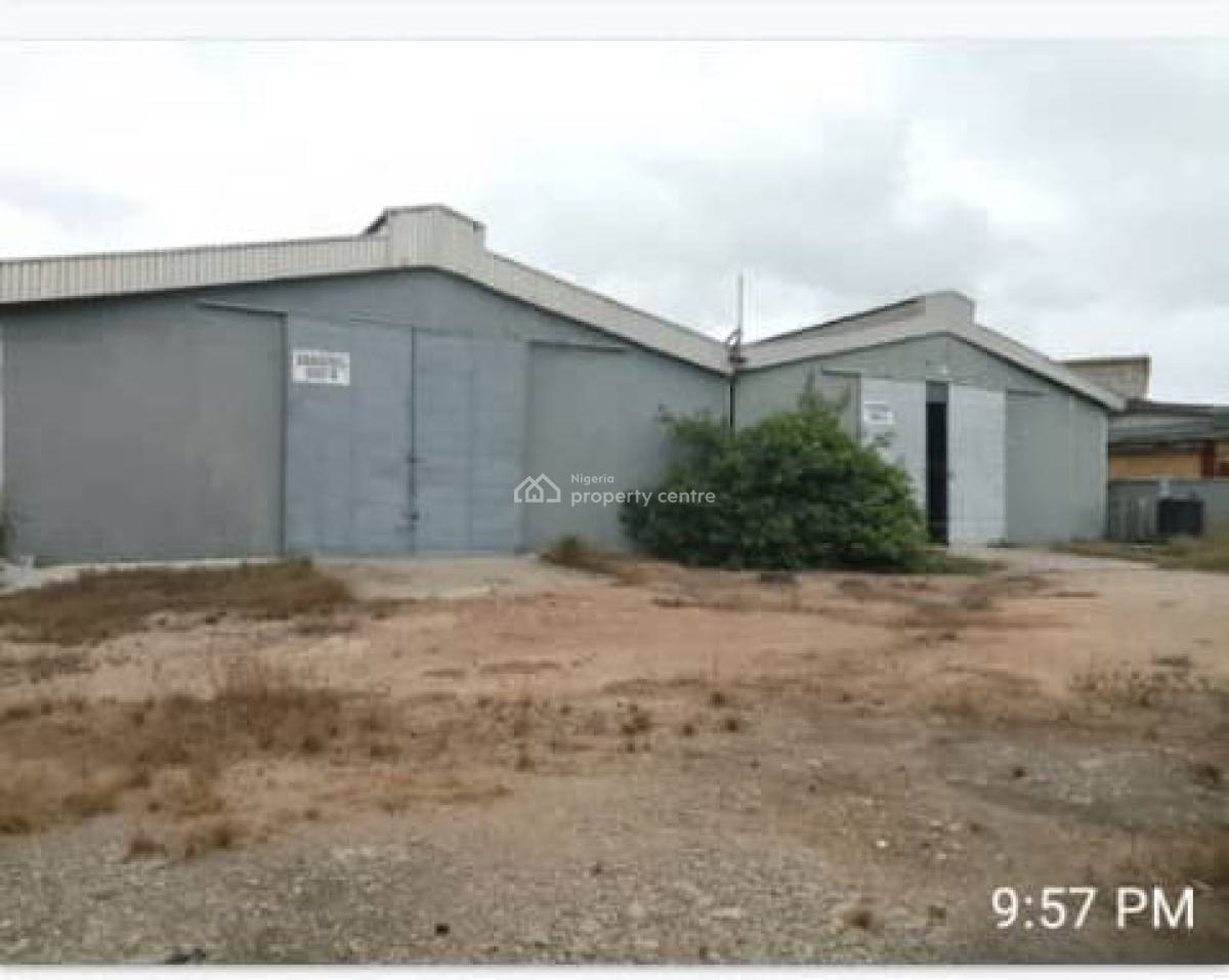 a Vacant and 2bay Warehouse at  Oshaodo Apapa Express Way Lagos, Oshodi  Apapa Express Way, Oshodi, Lagos, Warehouse for Sale