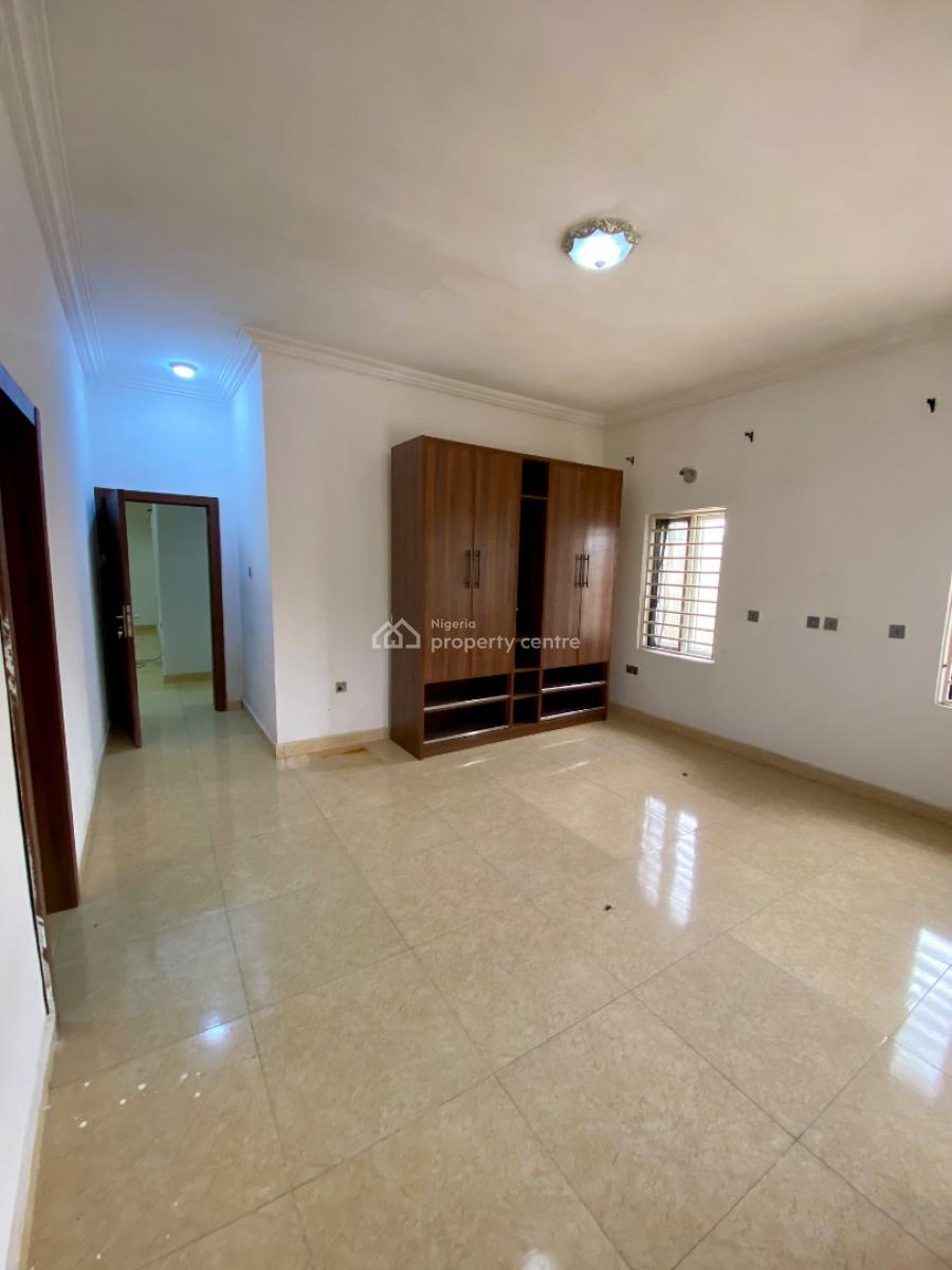 Luxury 2 Bedroom Flat 24hours Power Supply Secured Estate, 34 View Garden Estate Close to Abraham Adesanya, Ajah, Lagos, Flat / Apartment for Rent