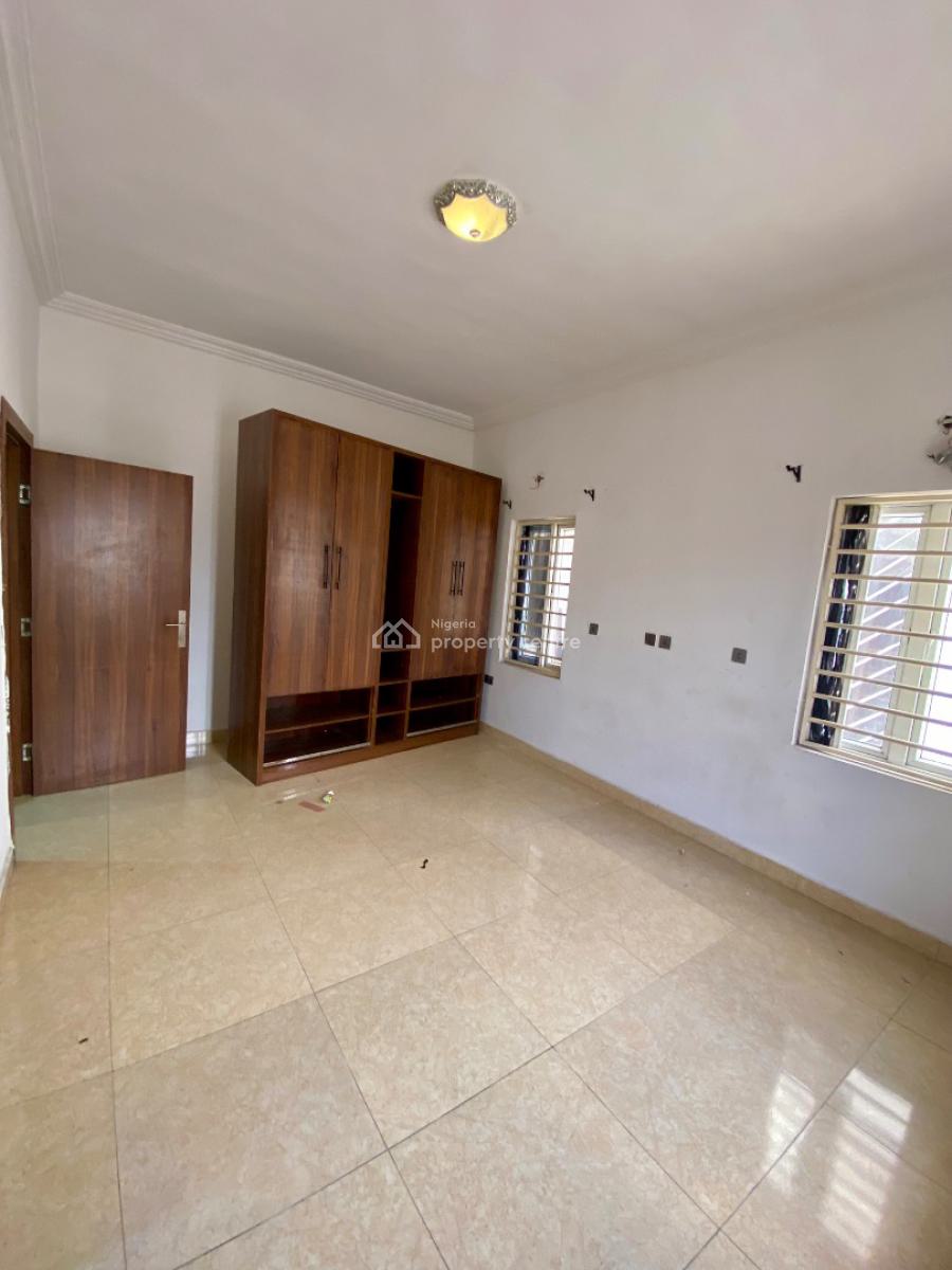 Luxury 2 Bedroom Flat 24hours Power Supply Secured Estate, 34 View Garden Estate Close to Abraham Adesanya, Ajah, Lagos, Flat / Apartment for Rent