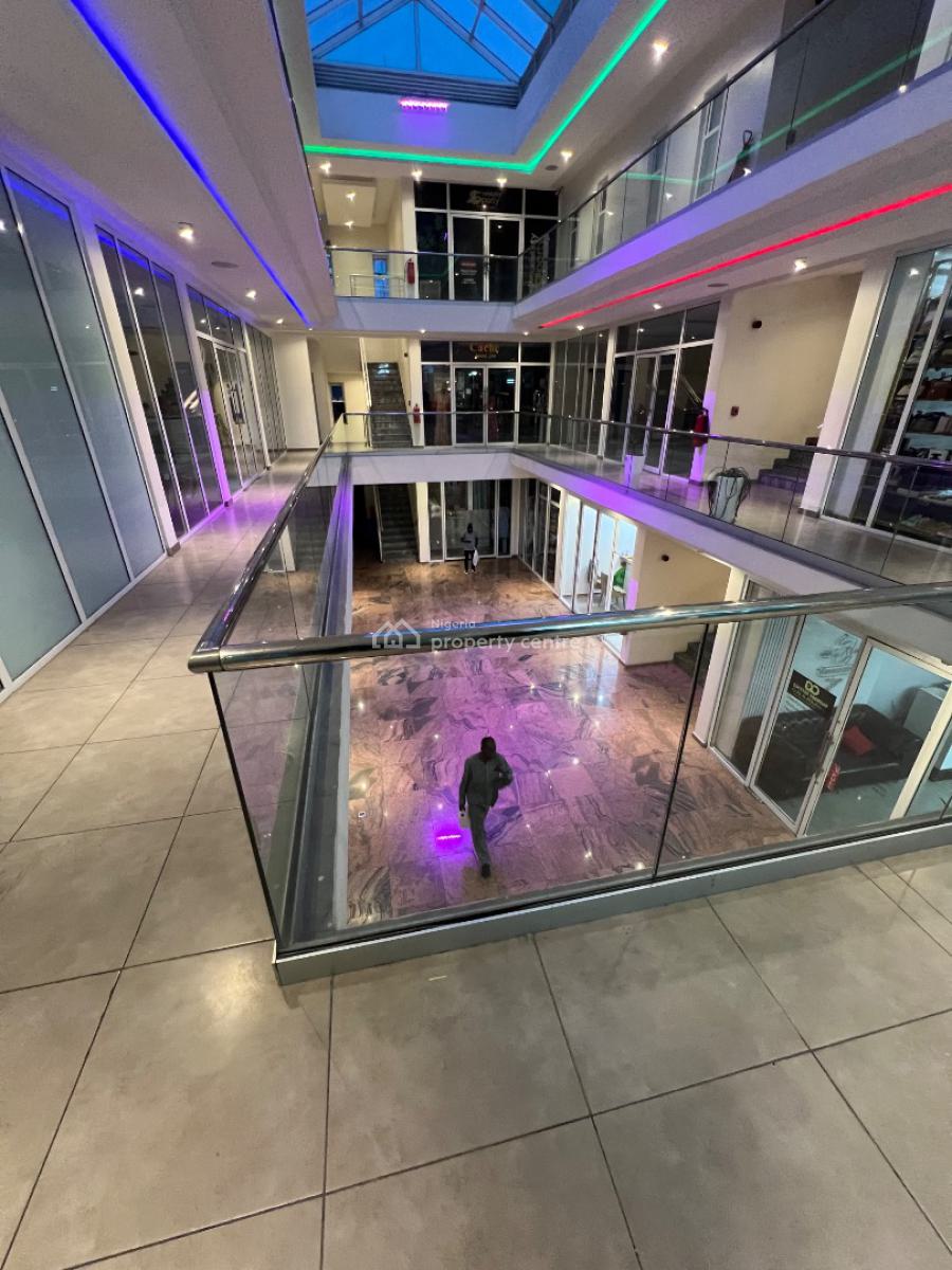 Five-star Shop/commercial Space in a Prime Business Location, Lekki Phase 1, Lekki, Lagos, Commercial Property for Rent
