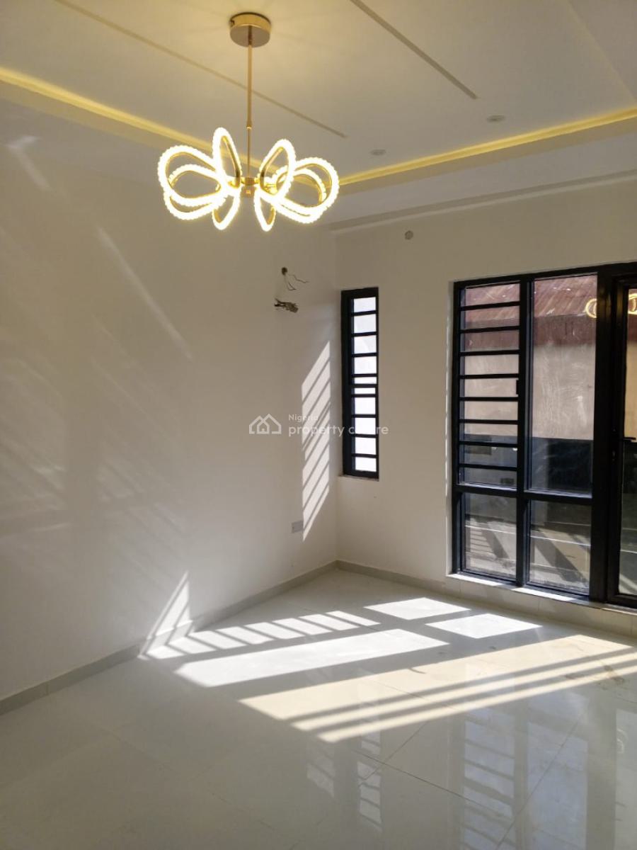 Newly Built 3 Bedrooom Terrace Duplex with Bq, Shasha, Orisunbare, Alimosho, Lagos, Terraced Duplex for Sale