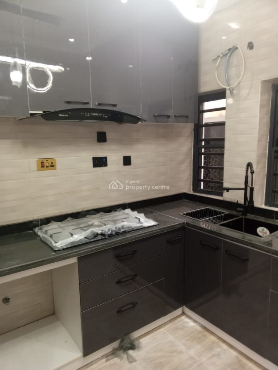 Newly Built 3 Bedrooom Terrace Duplex with Bq, Shasha, Orisunbare, Alimosho, Lagos, Terraced Duplex for Sale