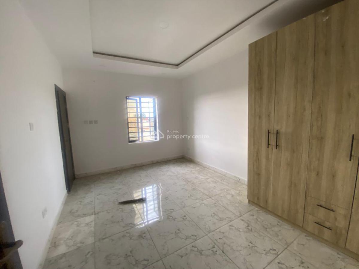 Prime Investment Property in Ikeja, Ikeja, Lagos, Flat / Apartment for Sale