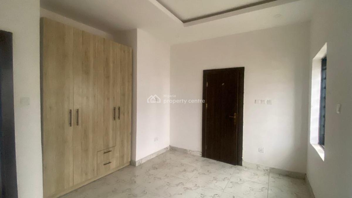 Prime Investment Property in Ikeja, Ikeja, Lagos, Flat / Apartment for Sale