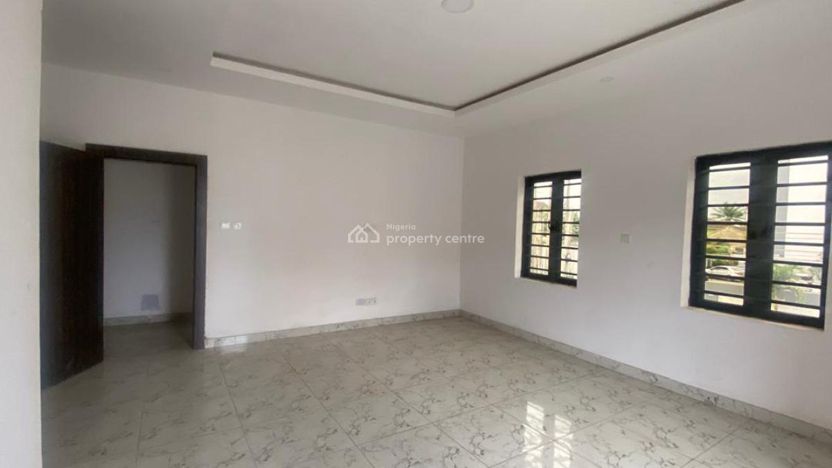 Prime Investment Property in Ikeja, Ikeja, Lagos, Flat / Apartment for Sale