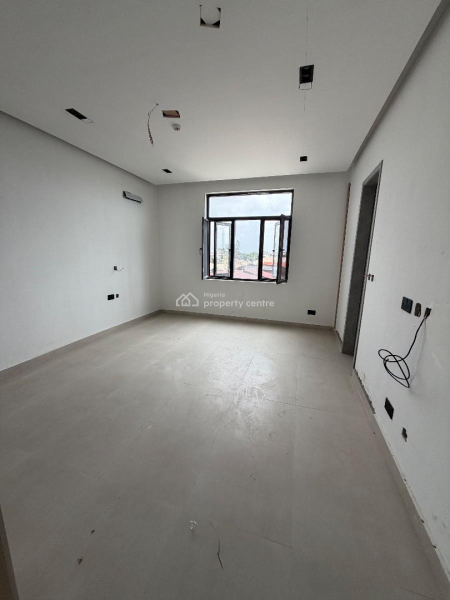 Spacious Newly Built 2 Bedroom Flat with Pool, Lekki Phase 1, Lekki, Lagos, Block of Flats for Sale