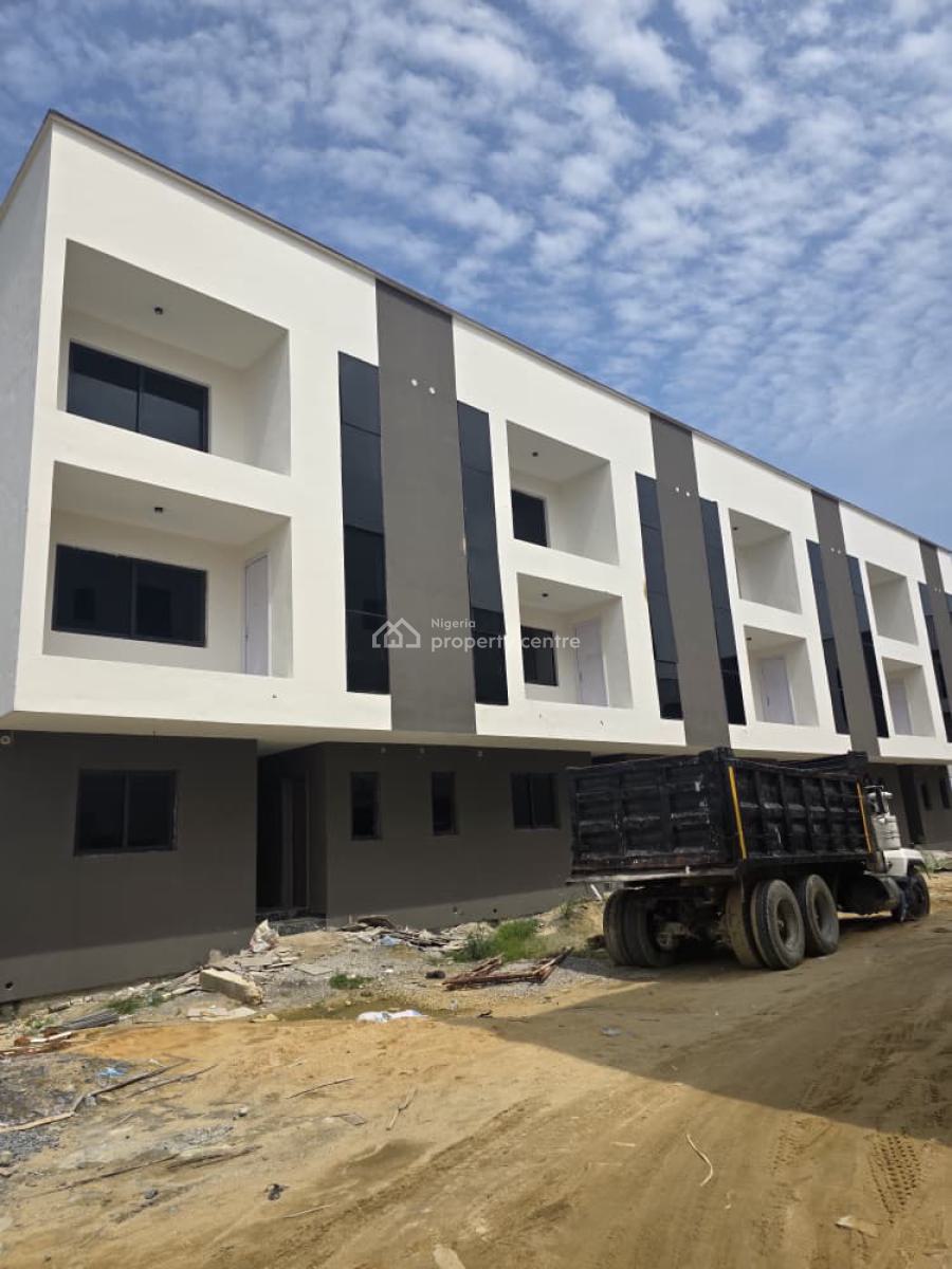 Lovely 4 Bedroom Terrace with Bq, Lekki Phase 1, Lekki, Lagos, Terraced Duplex for Sale