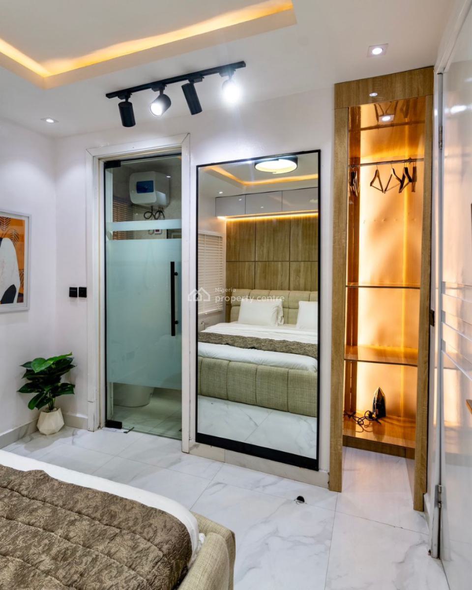 Luxury One Bedroom Flat, Lekki Phase 1, Lekki, Lagos, Flat / Apartment Short Let