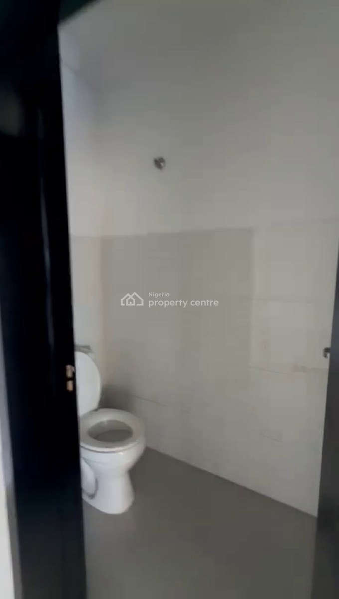 Massive 3 Bedroom Flat, Gbagada, Lagos, Flat / Apartment for Rent