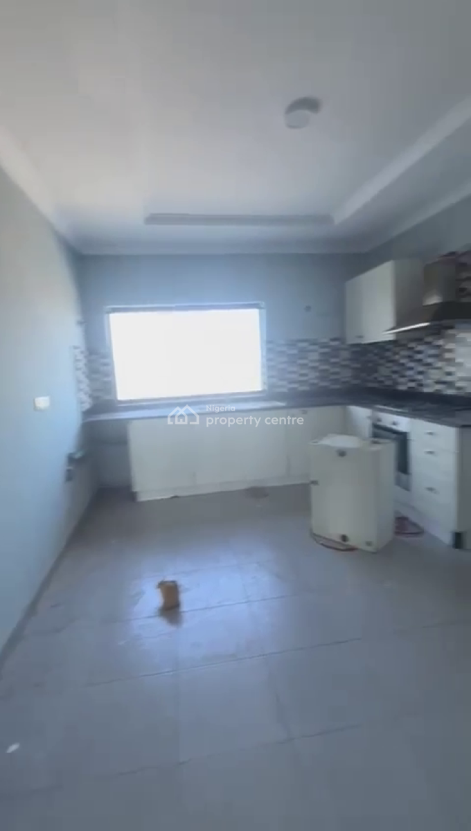 Massive 3 Bedroom Flat, Gbagada, Lagos, Flat / Apartment for Rent