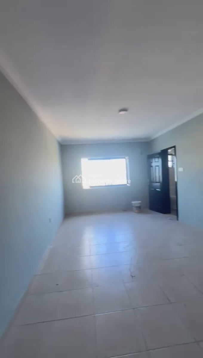 Massive 3 Bedroom Flat, Gbagada, Lagos, Flat / Apartment for Rent