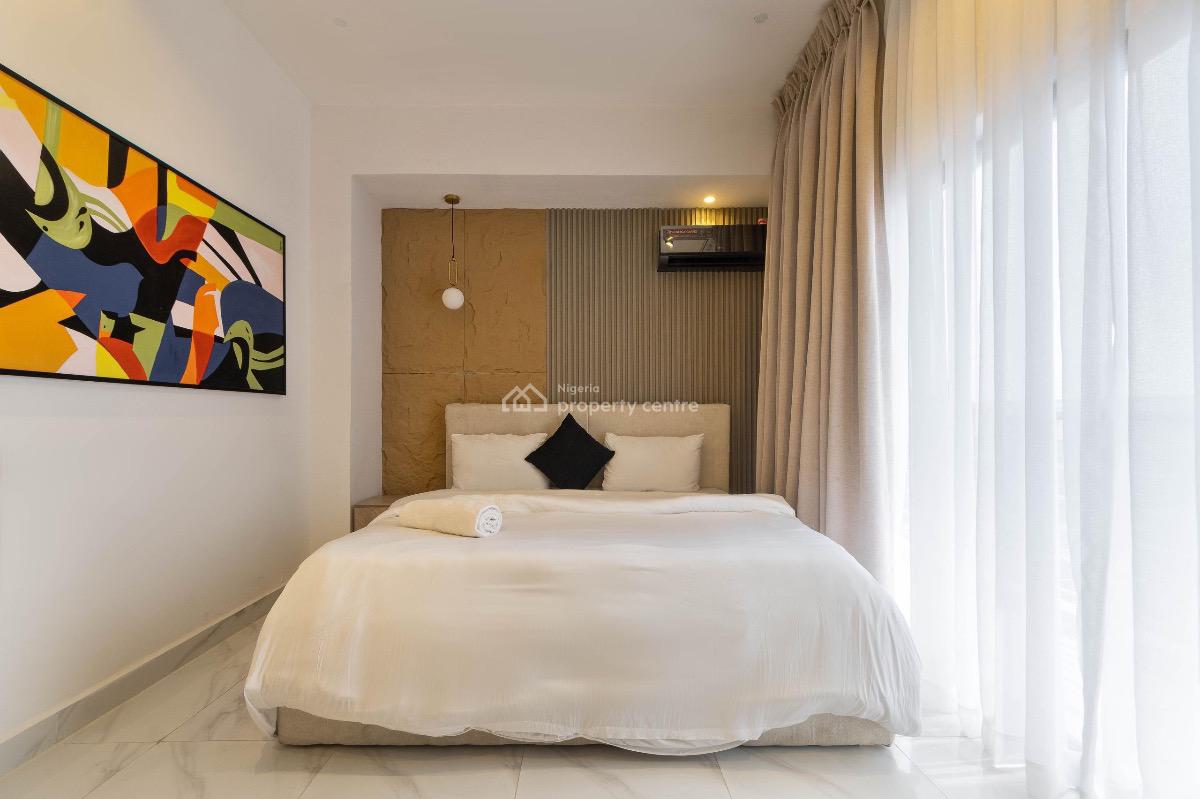 Luxuriously Finished 2 Bedroom Apartment, Lekki Phase 1, Lekki, Lagos, Flat / Apartment for Sale