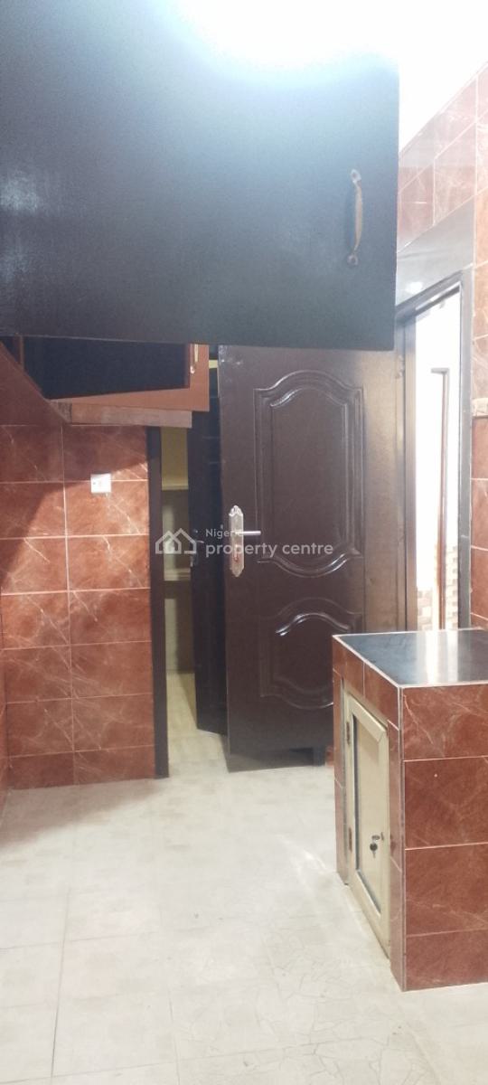 a Spacious Room and Parlor, Bakare Estate/bera Estate, Lekki, Lagos, Mini Flat (room and Parlour) for Rent