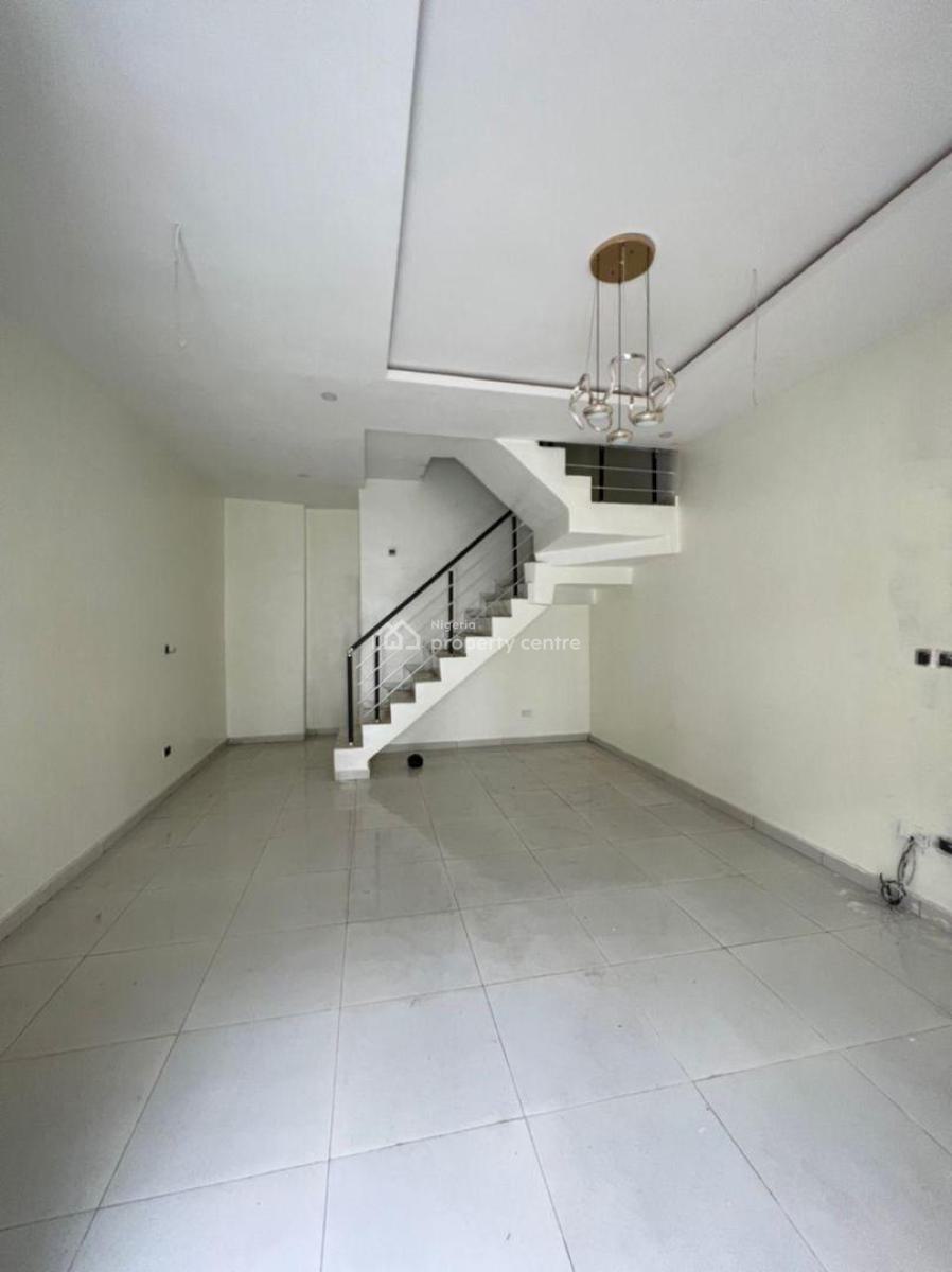 Luxury 2 Bedroom Duplex, Ikota Vill Estate, Lekki, Lagos, Terraced Duplex for Rent