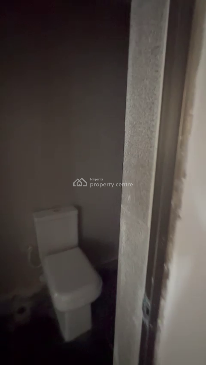 3 Bedroom Flat, Yaba, Lagos, Flat / Apartment for Rent