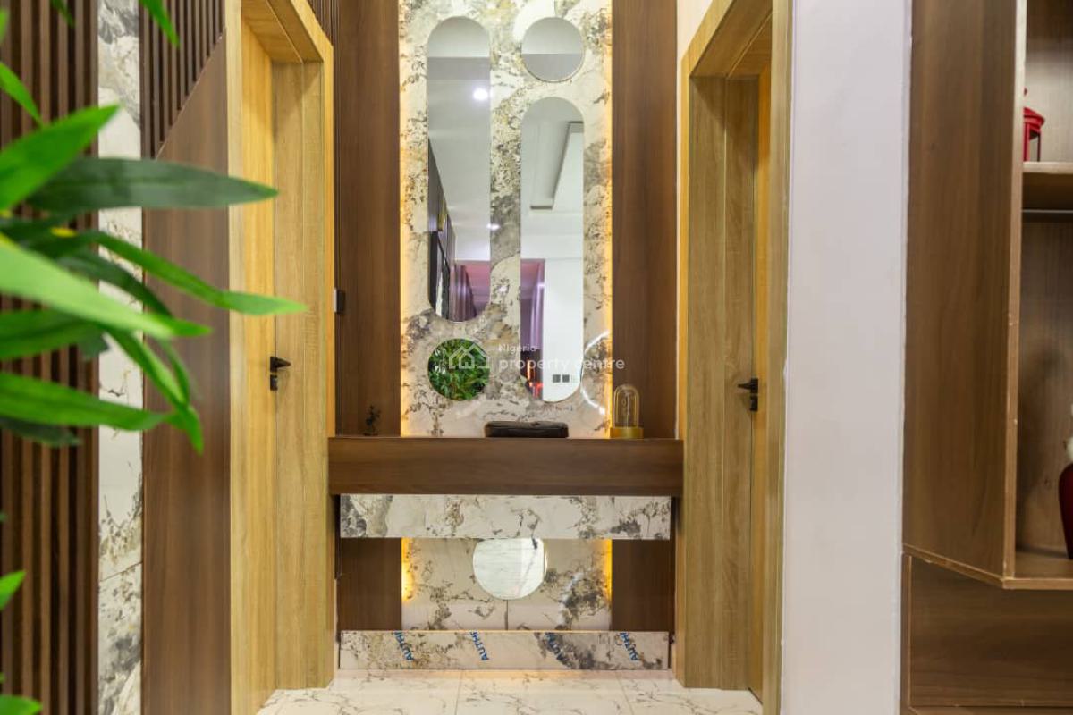 Tastefully Furnished 3 Bedroom Apartment with Balcony and Ps 5, Chevron, Lekki, Lagos, Flat / Apartment Short Let