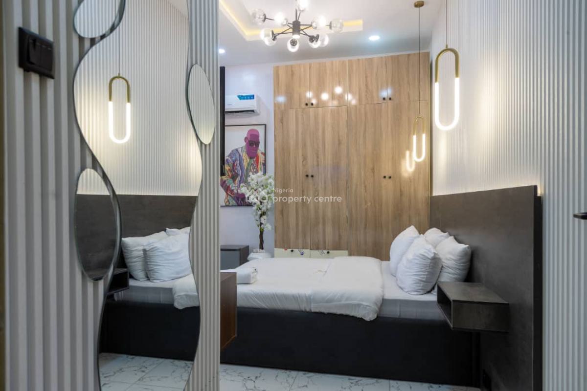 Tastefully Furnished 3 Bedroom Apartment with Balcony and Ps 5, Chevron, Lekki, Lagos, Flat / Apartment Short Let