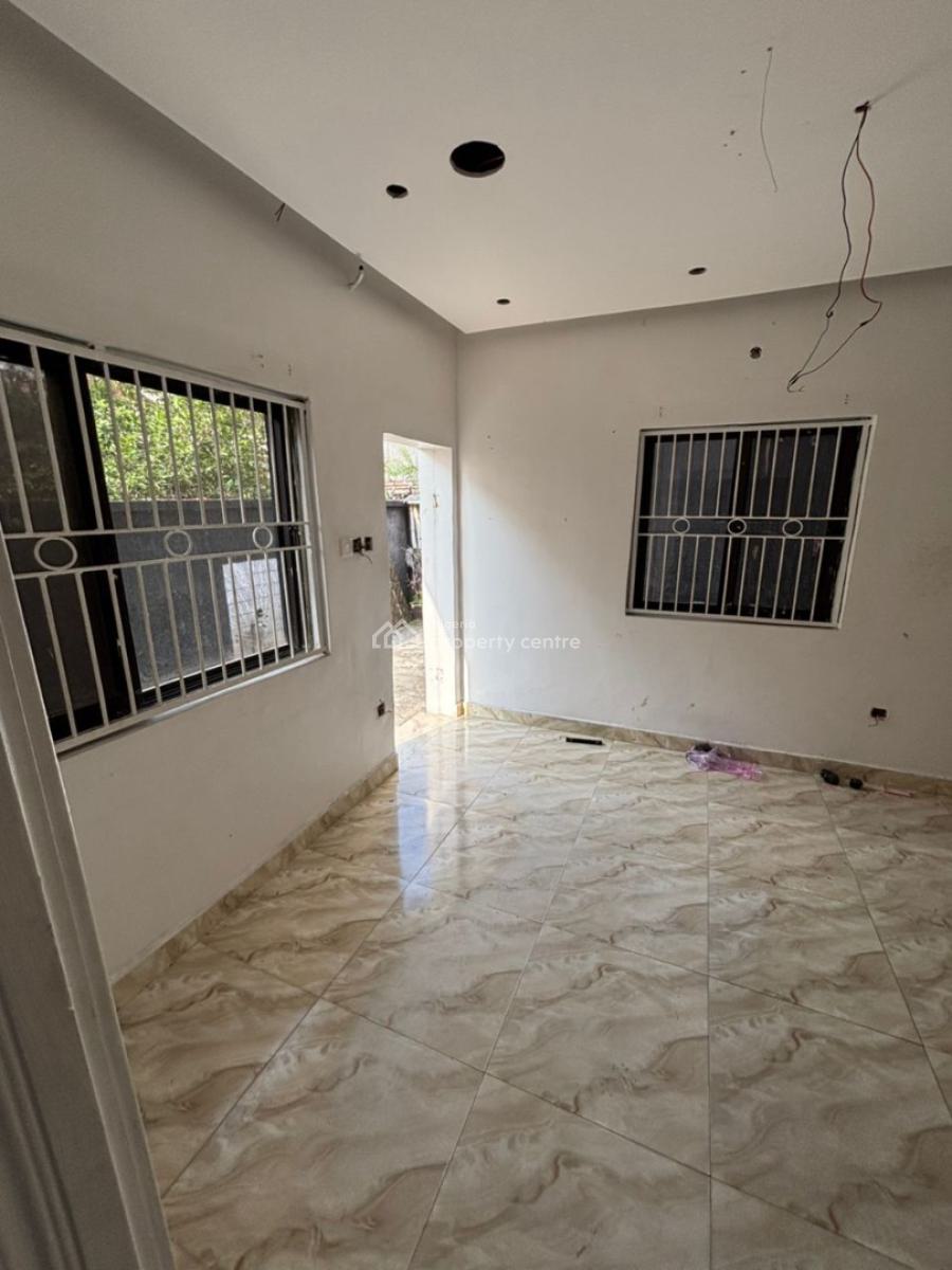 Executive and Luxury 3 Bedroom All En-suite, Olaleye Estate, Iponri, Surulere, Lagos, Flat / Apartment for Rent