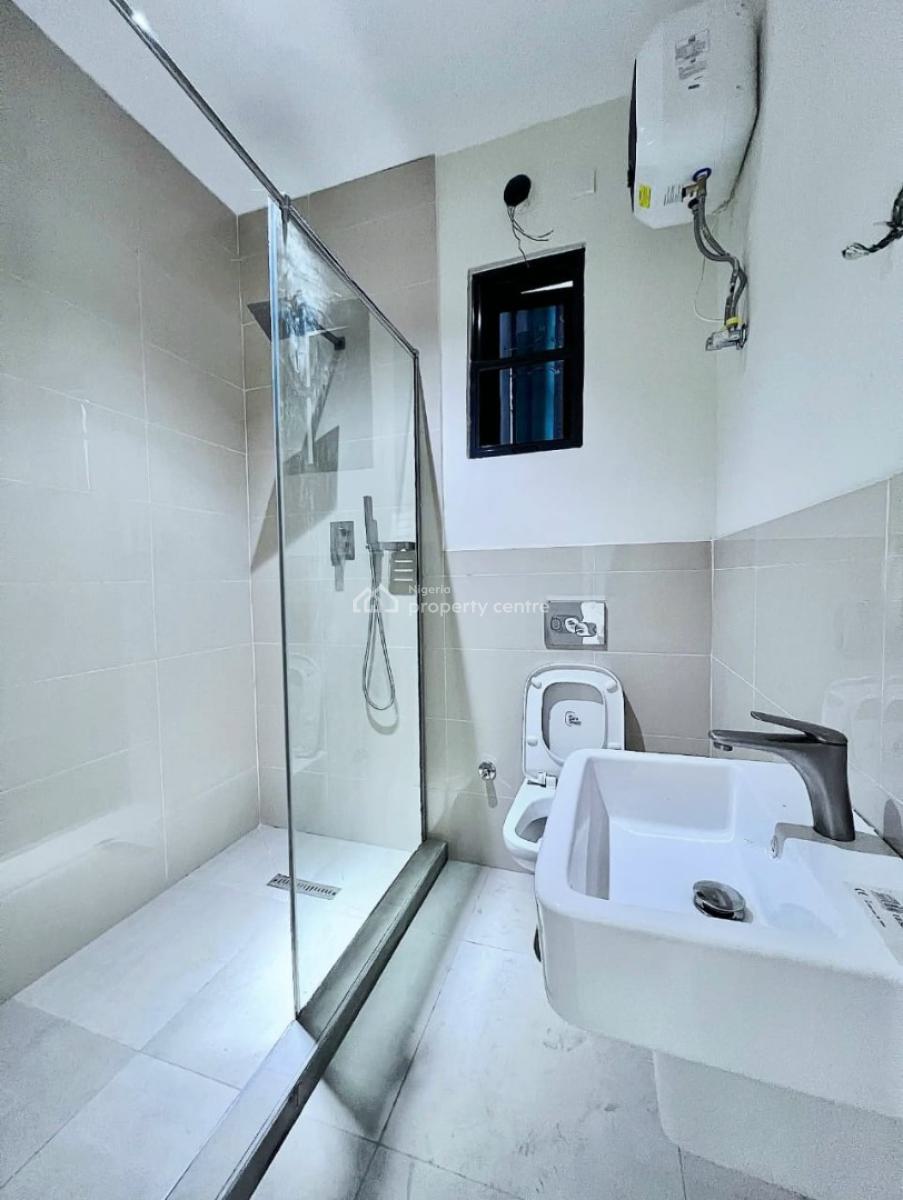 Newly Built 3 Bedroom Apartment, Lekki Phase 1, Lekki, Lagos, Flat / Apartment for Sale