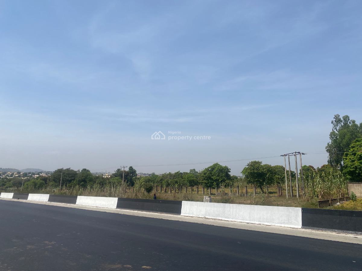 100 Hectares of Land, First Plot By Kefi Nasarawa Expressway, Karu, Nasarawa, Mixed-use Land for Sale