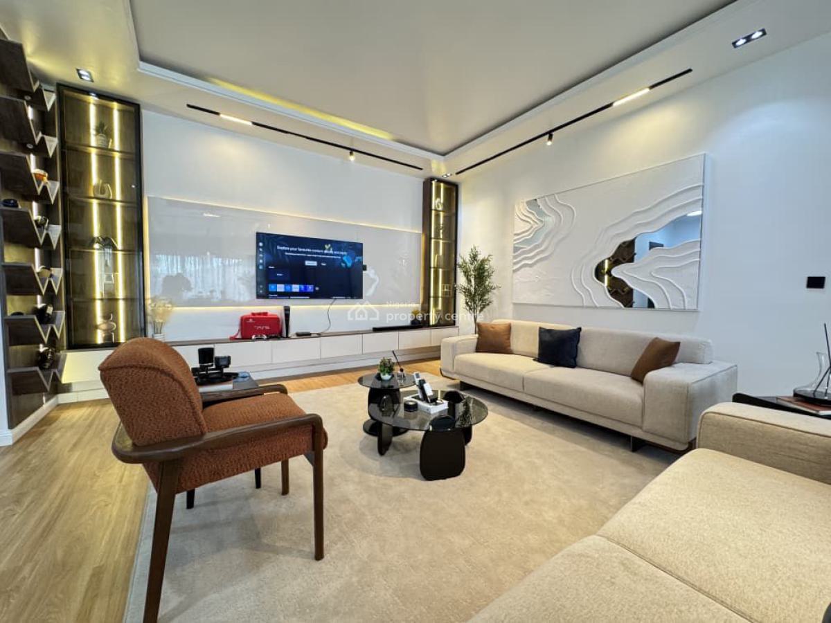 Newly Furnished Luxury 3 Bedroom with Pool and Ps5, Lekki Phase 1, Lekki, Lagos, Flat / Apartment Short Let