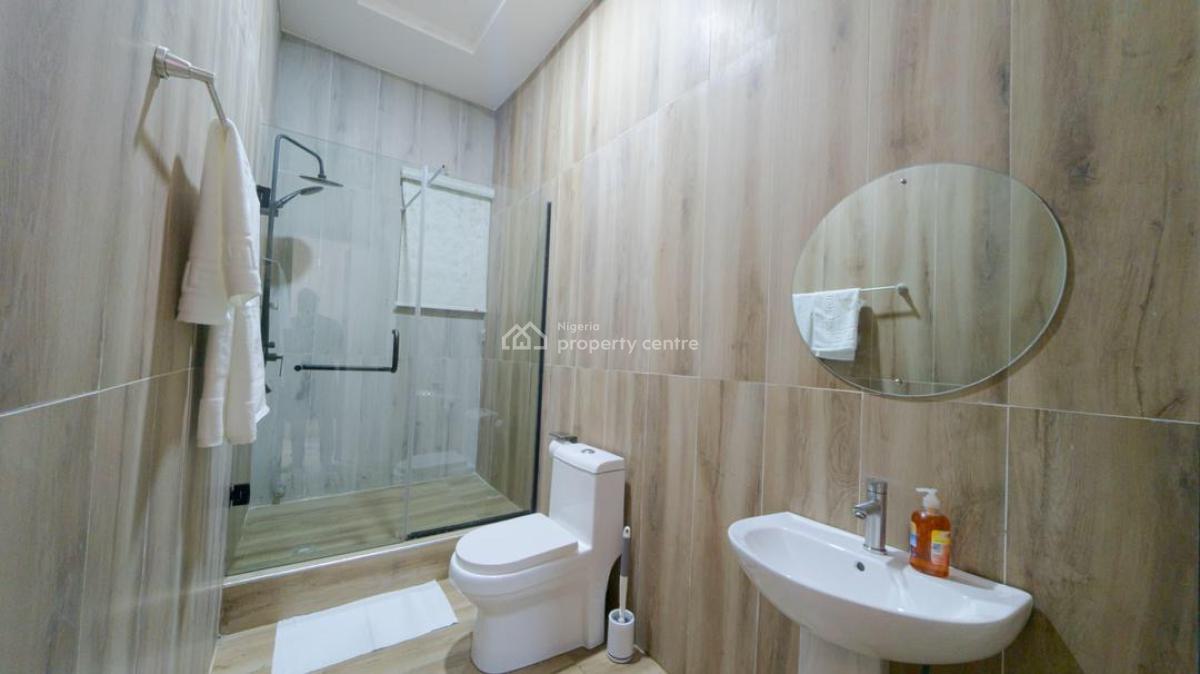Newly Furnished Luxury 3 Bedroom with Pool and Ps5, Lekki Phase 1, Lekki, Lagos, Flat / Apartment Short Let