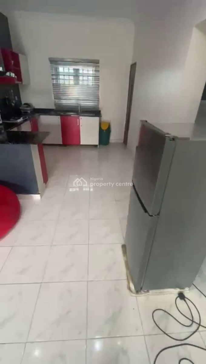 2 Bedroom Flat, Maryland, Lagos, Flat / Apartment for Rent