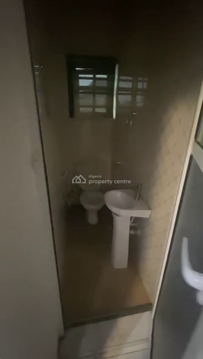 2 Bedroom Flat, Maryland, Lagos, Flat / Apartment for Rent