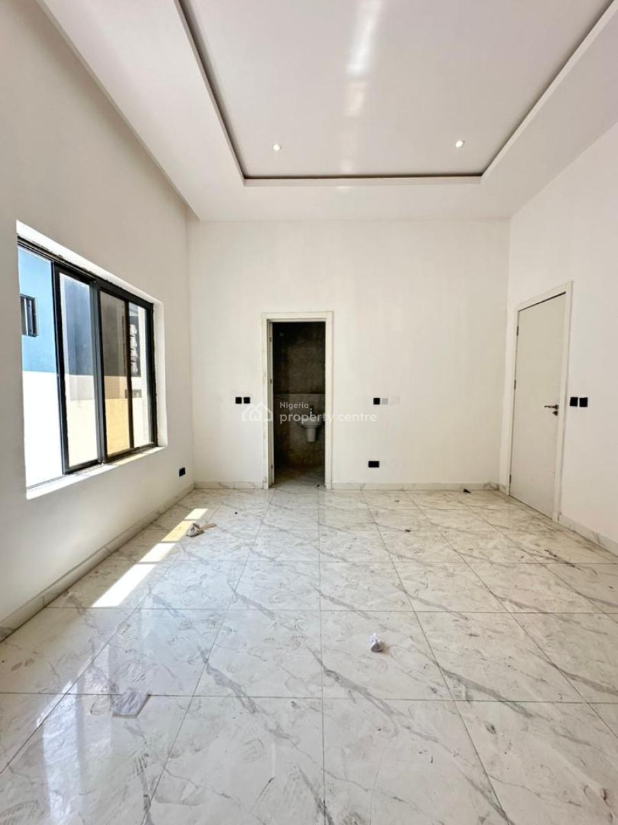 Spaciously Built 4 Bedroom Penthouse with Bq, Victoria Island (vi), Lagos, House for Rent
