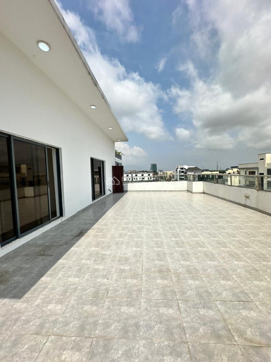 Spaciously Built 4 Bedroom Penthouse with Bq, Victoria Island (vi), Lagos, House for Rent