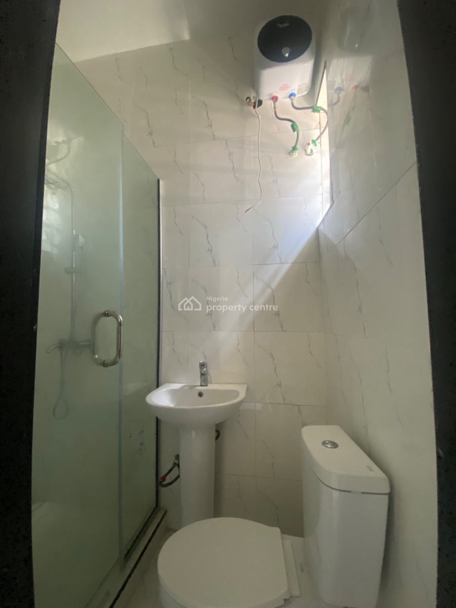 4 Bedroom Terraced Duplex + Bq, New Road, Lekki, Lagos, Terraced Duplex for Sale