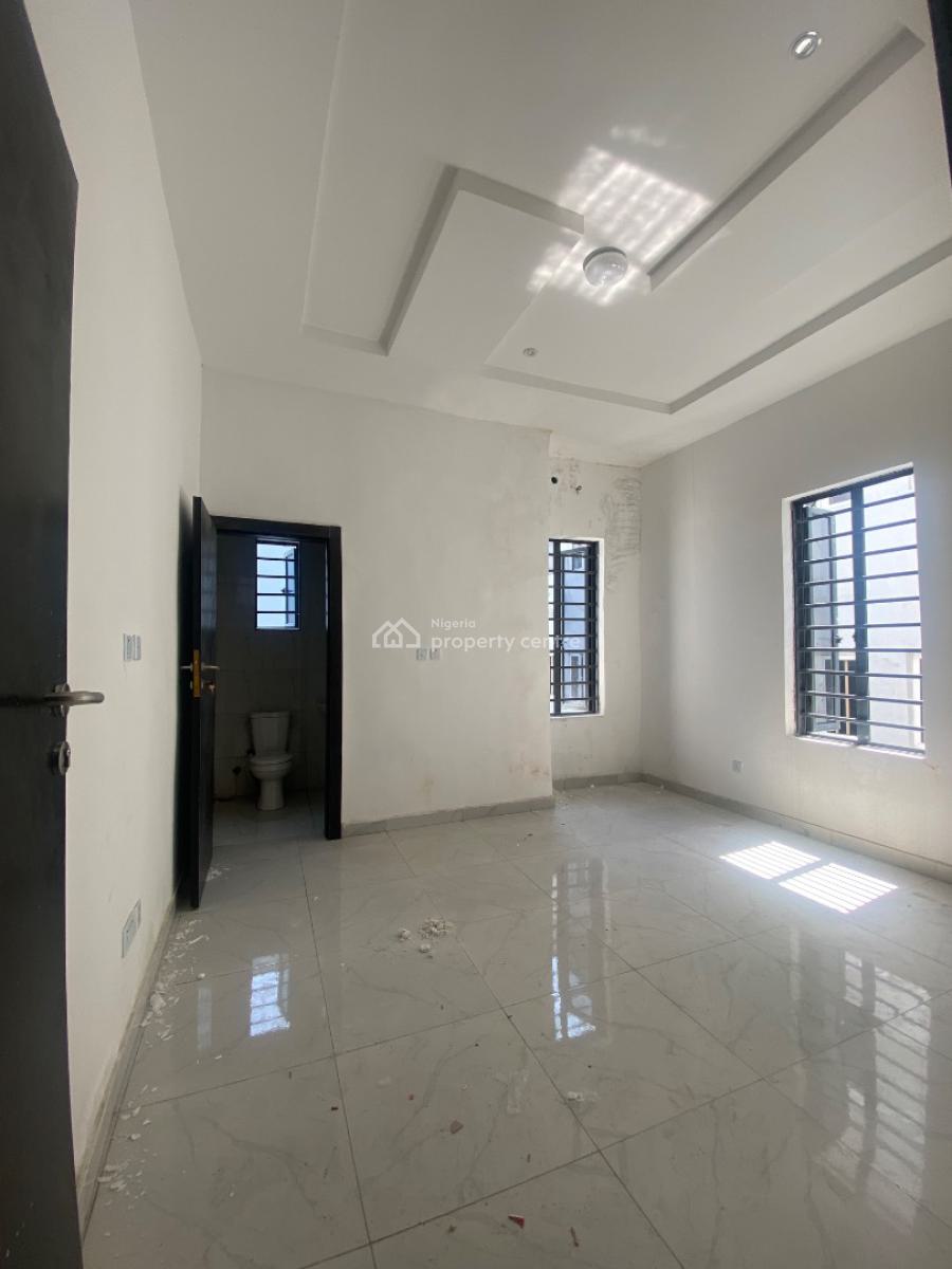 4 Bedroom Terraced Duplex + Bq, New Road, Lekki, Lagos, Terraced Duplex for Sale