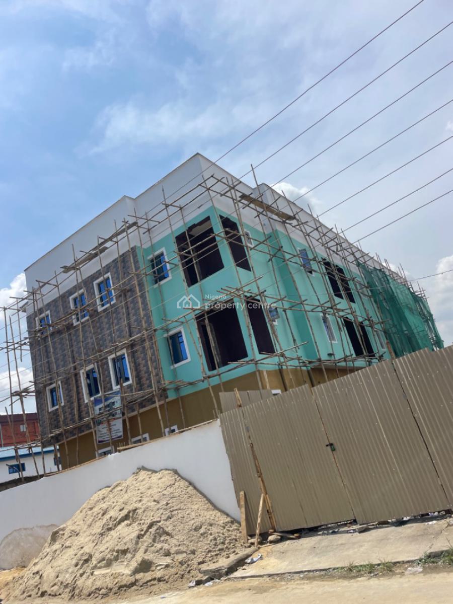 Exclusive One Bedroom Apartment, Pedro, Gbagada, Lagos, Mini Flat (room and Parlour) for Sale