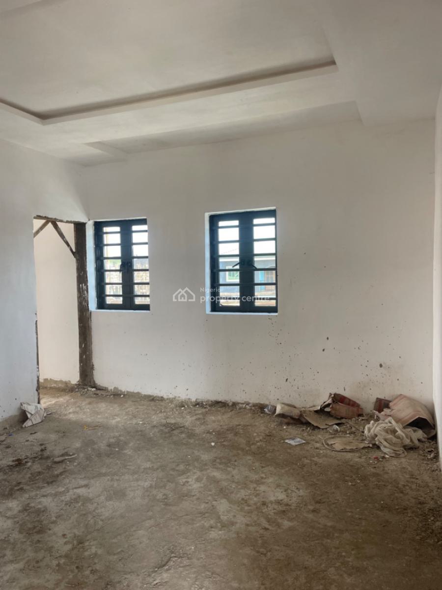 Exclusive One Bedroom Apartment, Pedro, Gbagada, Lagos, Mini Flat (room and Parlour) for Sale