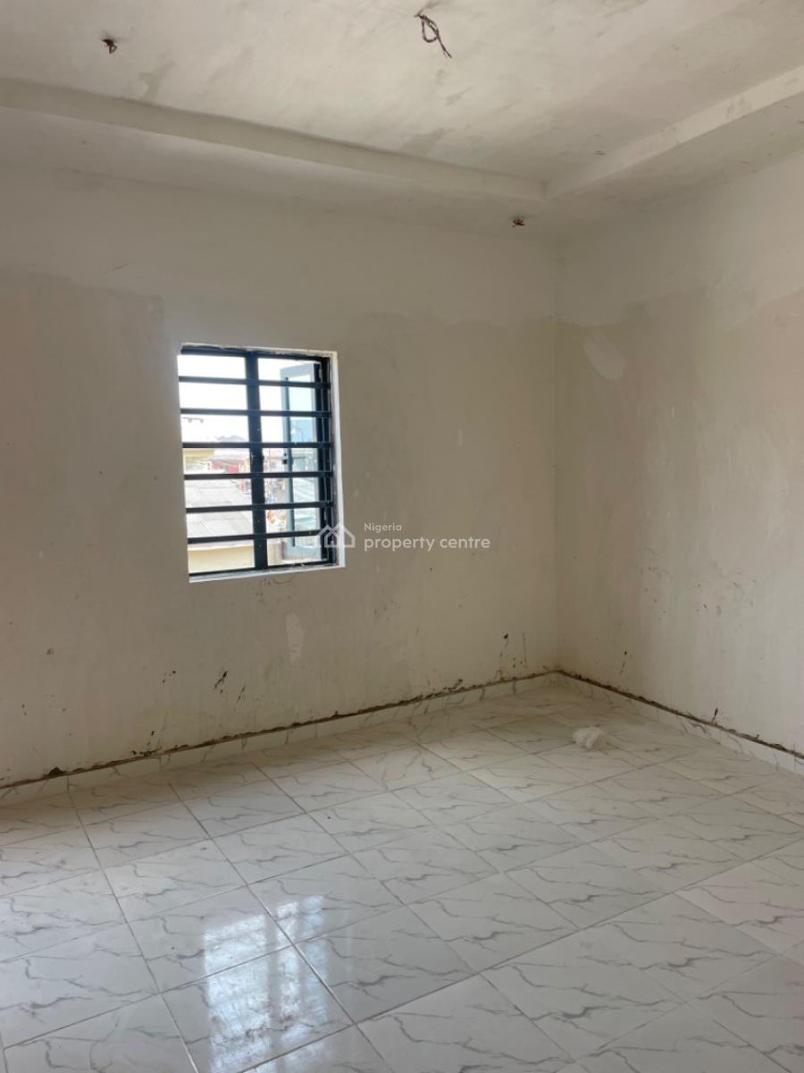 Exclusive One Bedroom Apartment, Pedro, Gbagada, Lagos, Mini Flat (room and Parlour) for Sale