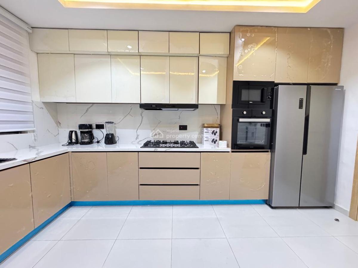 Brand New Luxurious 3 Bedroom Maisonette with Pool, Ps5 & Snooker, Lekki Phase 1, Lekki, Lagos, Flat / Apartment Short Let