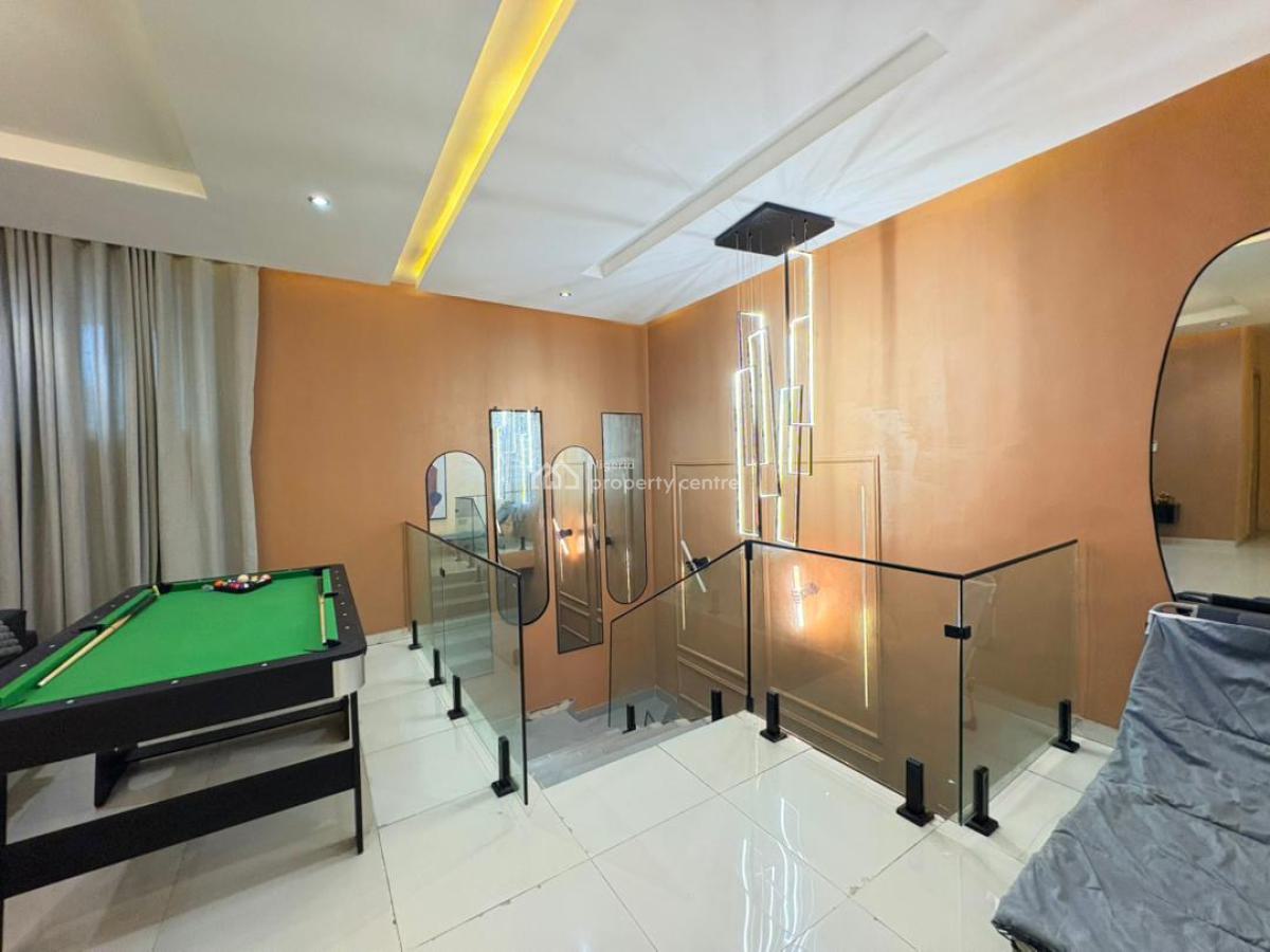 Brand New Luxurious 3 Bedroom Maisonette with Pool, Ps5 & Snooker, Lekki Phase 1, Lekki, Lagos, Flat / Apartment Short Let