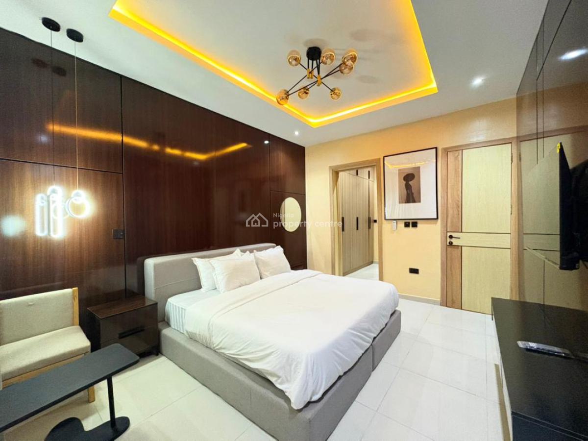 Brand New Luxurious 3 Bedroom Maisonette with Pool, Ps5 & Snooker, Lekki Phase 1, Lekki, Lagos, Flat / Apartment Short Let