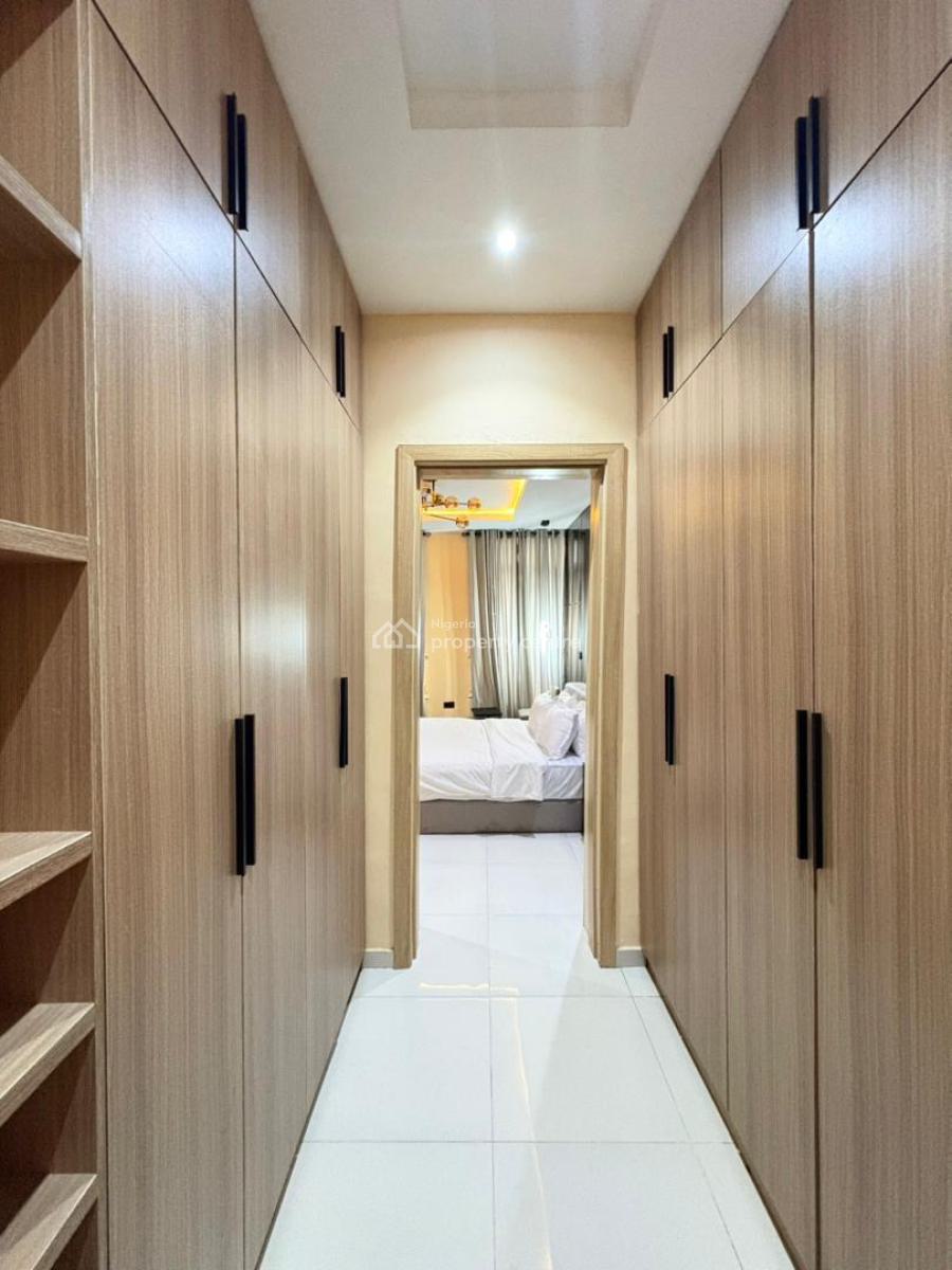 Brand New Luxurious 3 Bedroom Maisonette with Pool, Ps5 & Snooker, Lekki Phase 1, Lekki, Lagos, Flat / Apartment Short Let