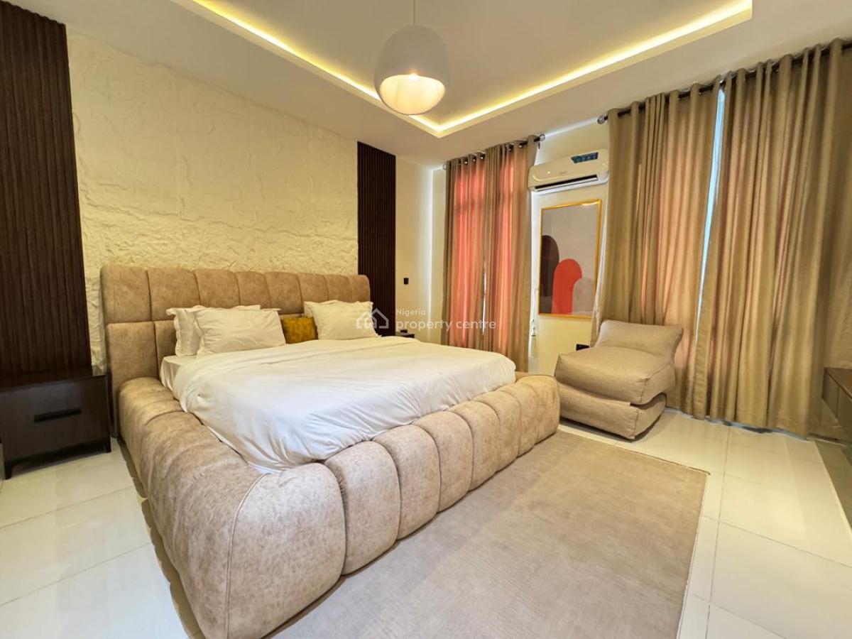 Brand New Luxurious 3 Bedroom Maisonette with Pool, Ps5 & Snooker, Lekki Phase 1, Lekki, Lagos, Flat / Apartment Short Let