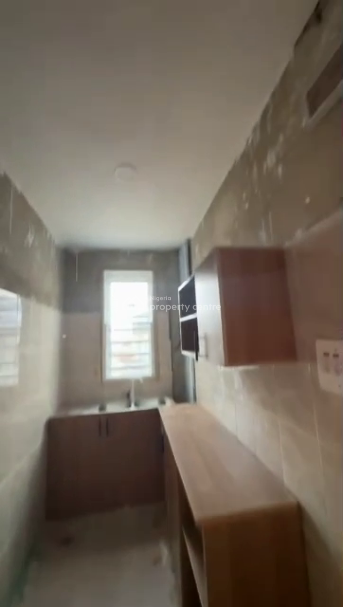 Miniflat, Onipanu, Shomolu, Lagos, Mini Flat (room and Parlour) for Rent