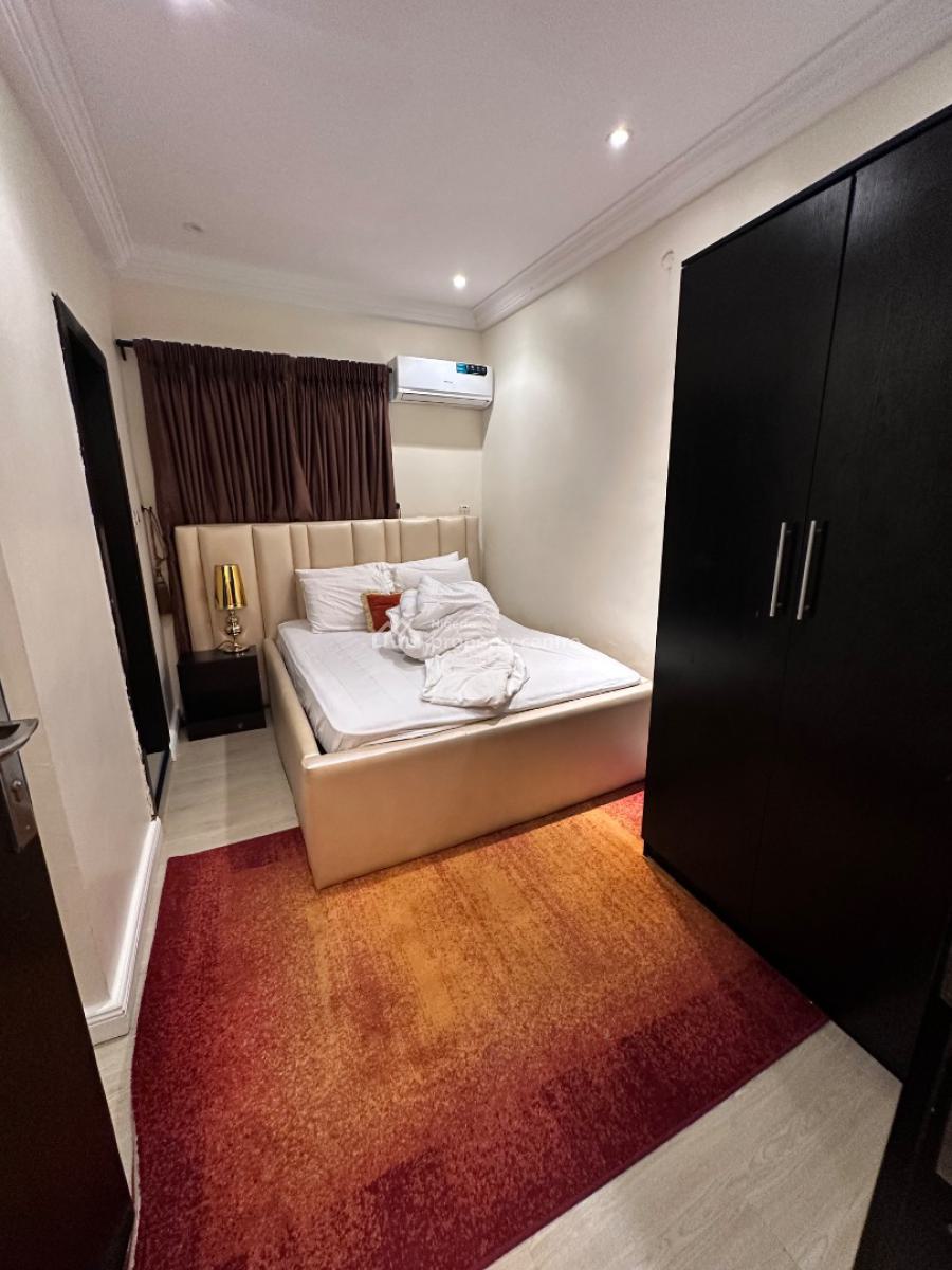 Coolest 2 Bedroom Luxury Apartment, Off Omorinre Johnson Street, Lekki Phase 1, Lekki, Lagos, Flat / Apartment Short Let