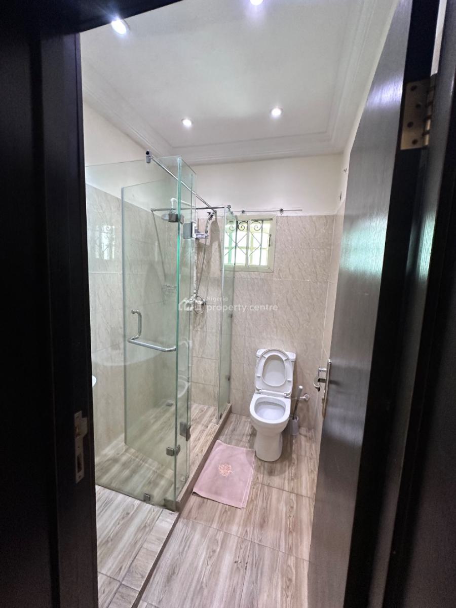 Coolest 2 Bedroom Luxury Apartment, Off Omorinre Johnson Street, Lekki Phase 1, Lekki, Lagos, Flat / Apartment Short Let