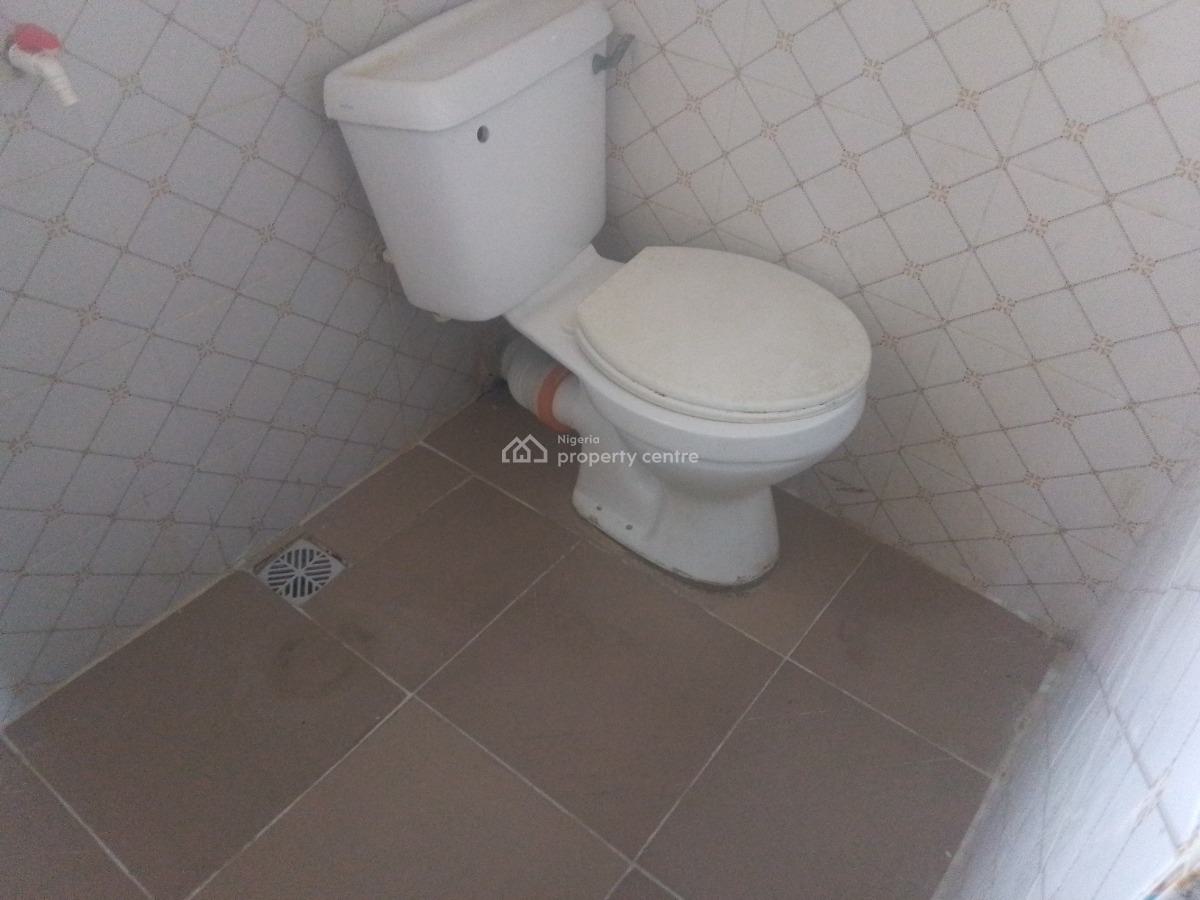 Spacious Luxury Self Contain with Excellent Features, Muniru Estate, Ogombo, Ajah, Lagos, Self Contain (single Rooms) for Rent